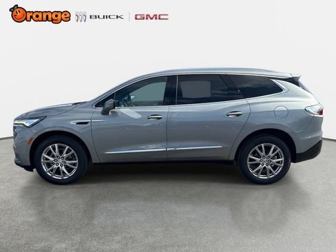 Used 2023 Buick Enclave Premium w/ Experience Buick Package FWD image 6