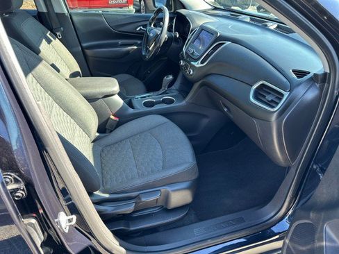 Used 2020 Chevrolet Equinox LT image 23