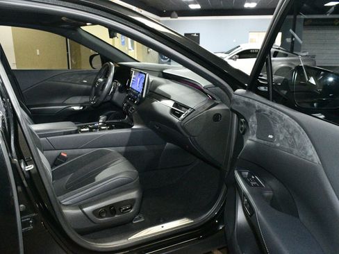 Used 2024 Lexus RX 500h F Sport w/ Convenience Package image 46