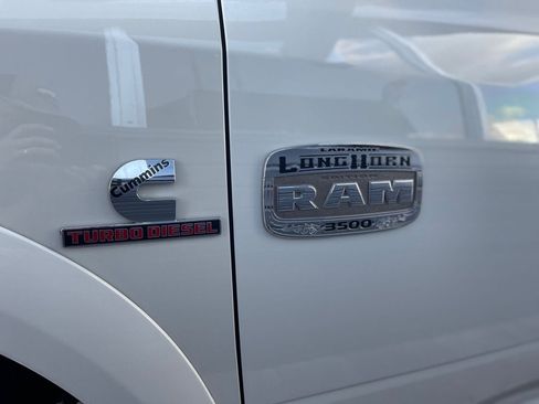 Used 2018 RAM 3500 Laramie Longhorn image 51