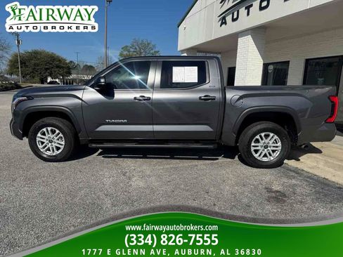 Used 2024 Toyota Tundra SR5 w/ SR5 Premium Package image 9