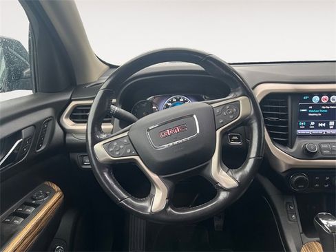 Used 2019 GMC Acadia Denali image 12
