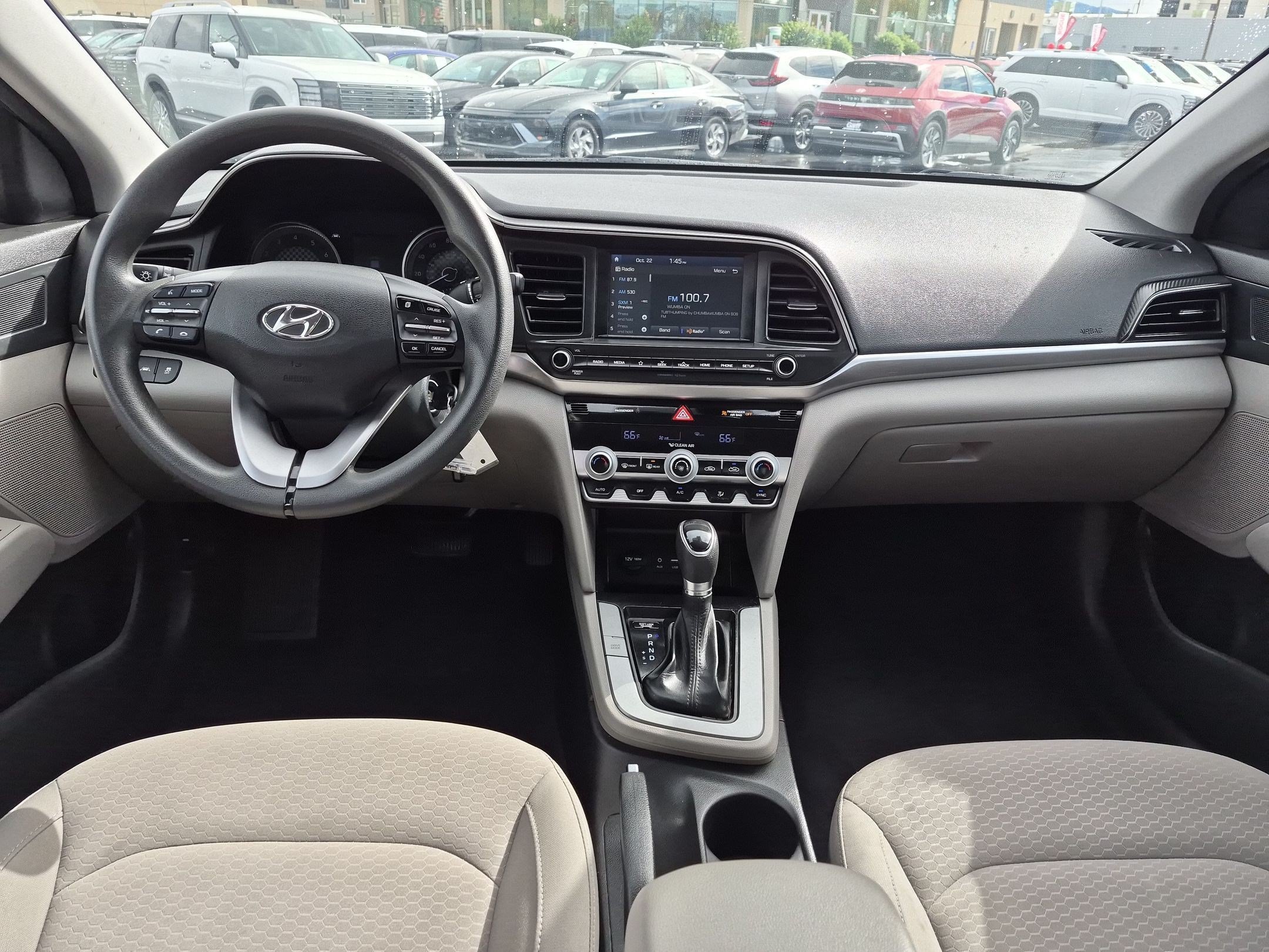Used 2020 Hyundai Elantra SEL FWD image 24