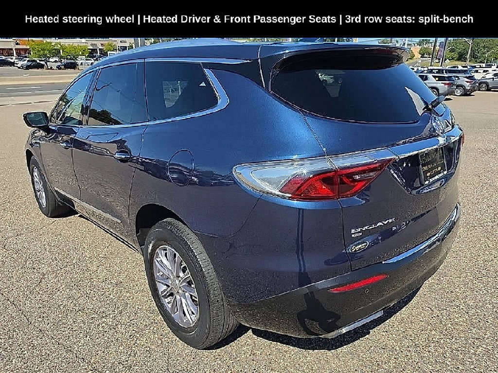 Used 2023 Buick Enclave Essence AWD/4WD image 21