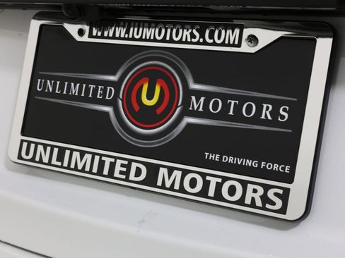 Used 2024 Tesla Model S Plaid image 19