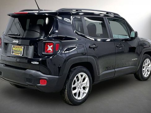 Used 2017 Jeep Renegade Latitude image 5