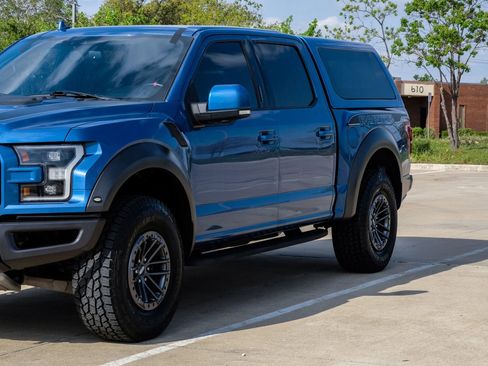 Used 2019 Ford F150 Raptor w/ Equipment Group 802A Luxury AWD/4WD image 10