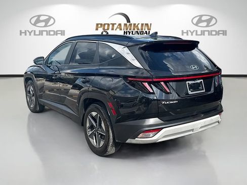 Used 2025 Hyundai Tucson SEL FWD image 7