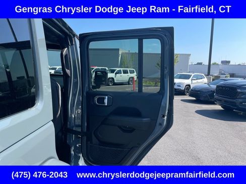 Certified 2025 Jeep Wrangler Unlimited Sahara AWD/4WD image 25