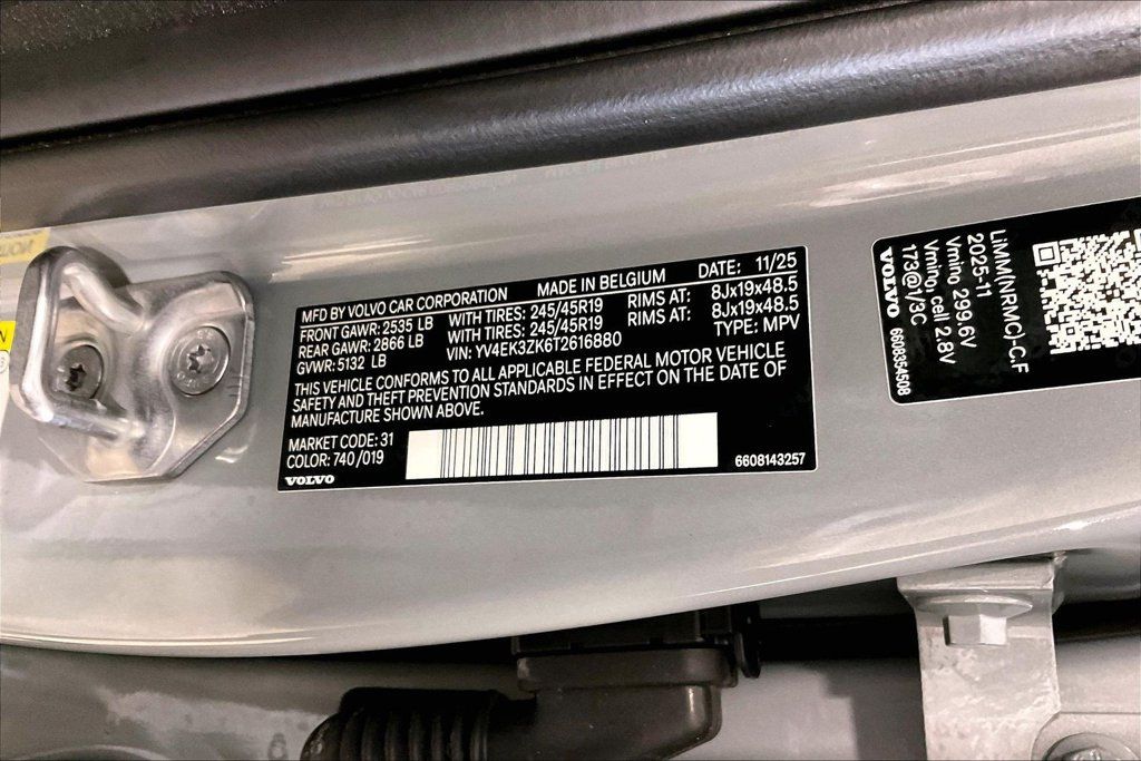 Certified 2026 Volvo EX30 Plus w/ Climate Package AWD/4WD image 19