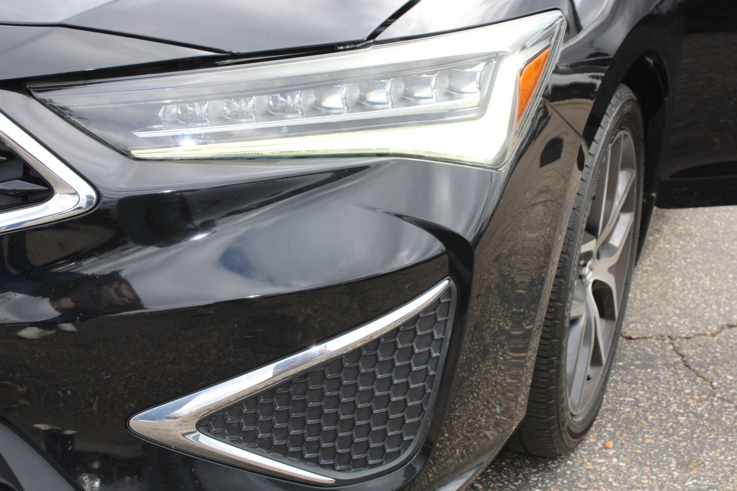 Used 2019 Acura ILX FWD image 28