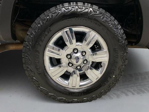 Used 2012 Ford F150 XLT w/ XTR Pkg image 16