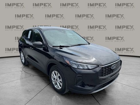 Used 2023 Ford Escape Active FWD image 7
