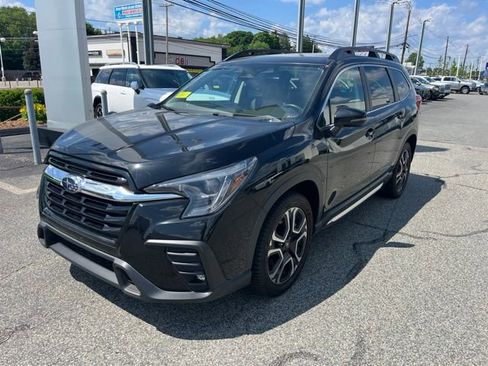 Used 2023 Subaru Ascent Limited AWD/4WD image 7
