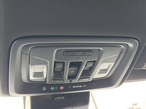 New 2026 GMC Sierra 1500 AT4 w/ Technology Package AWD/4WD image 12