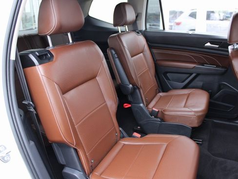 Certified 2022 Volkswagen Atlas SE image 24