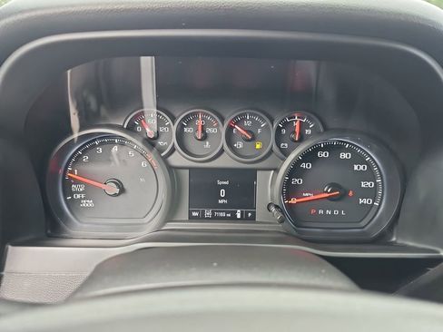 Used 2022 Chevrolet Silverado 1500 Custom AWD/4WD image 24