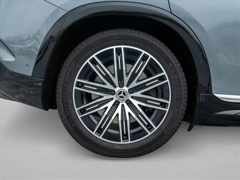 Certified 2023 Mercedes-Benz EQS 580 4MATIC SUV image 15