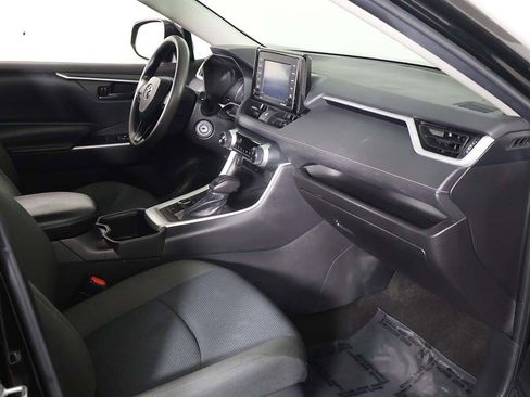 Used 2022 Toyota RAV4 LE AWD/4WD image 20