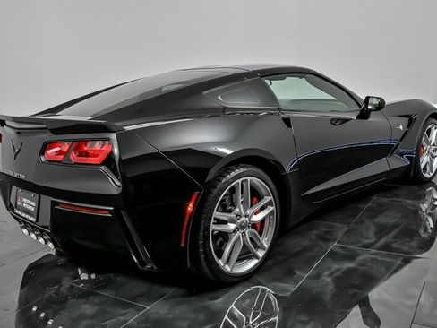 Used 2016 Chevrolet Corvette Stingray Coupe w/ 2LT Preferred Equipment Group RWD image 10
