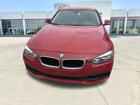 Used 2016 BMW 320i xDrive Sedan AWD/4WD image 8