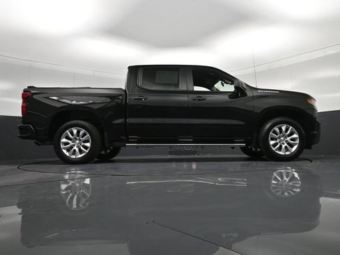 Used 2022 Chevrolet Silverado 1500 Custom w/ Safety Confidence Package RWD image 27