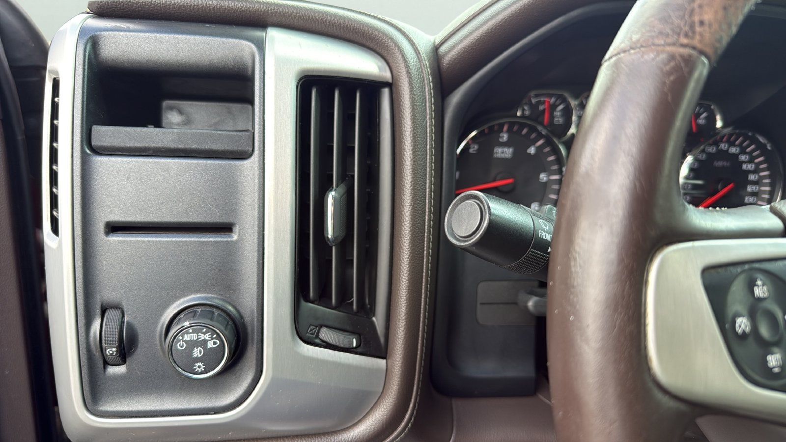 Used 2014 GMC Sierra 1500 SLT RWD image 17