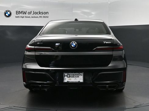 New 2026 BMW 760i xDrive w/ Executive Package AWD/4WD image 6