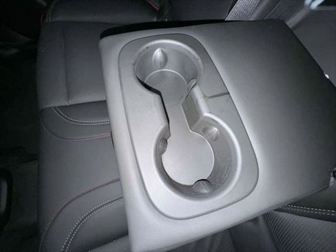 Certified 2023 Buick Envision Essence w/ Technology Package I image 11