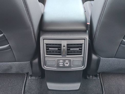 New 2026 Subaru Forester Premium AWD/4WD image 24
