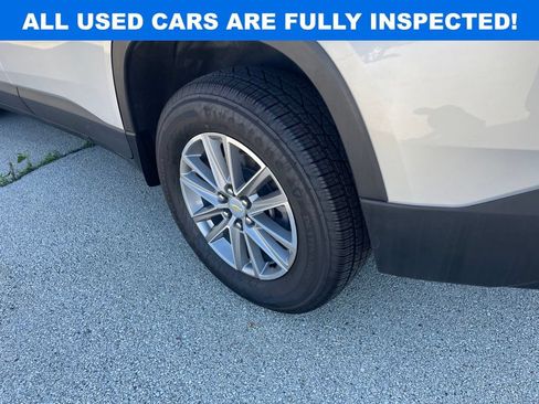 Used 2022 Chevrolet Traverse LT AWD/4WD image 4