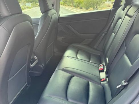 Used 2020 Tesla Model 3 Standard Range Plus RWD image 10
