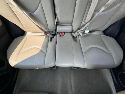 Used 2012 Toyota RAV4 Limited image 36