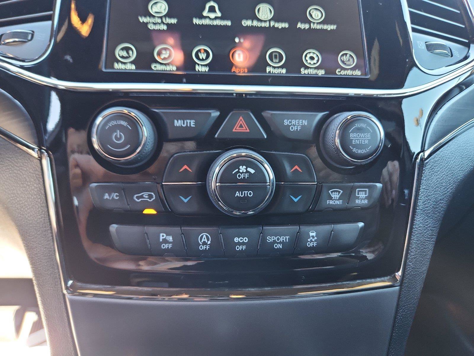 Used 2020 Jeep Grand Cherokee Limited X AWD/4WD image 16