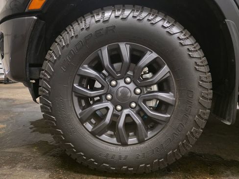 Used 2021 Ford Ranger XLT w/ Equipment Group 301A Mid RWD image 8