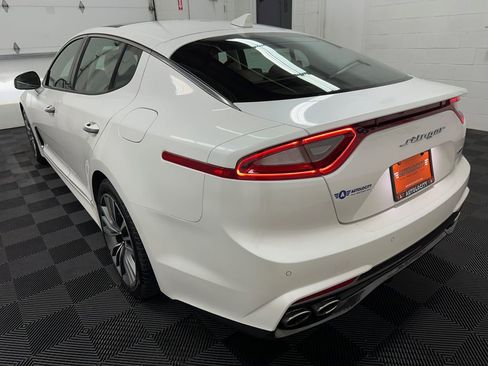 Used 2018 Kia Stinger Premium AWD/4WD image 8