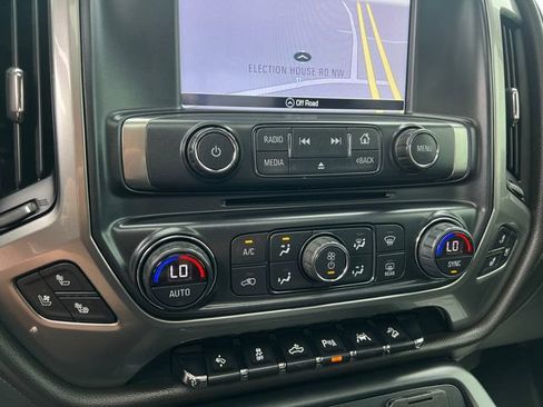 Used 2017 Chevrolet Silverado 1500 LTZ Z71 w/ LTZ Plus Package AWD/4WD image 20