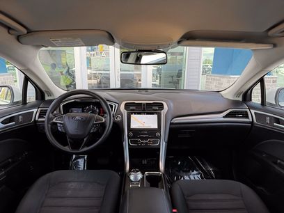 Used 2019 Ford Fusion SE