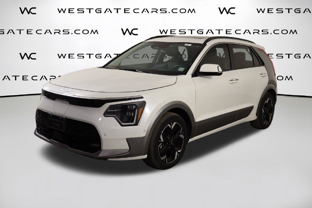 Used 2023 Kia Niro Wave w/ Wave Preserve Package FWD 360° Tour