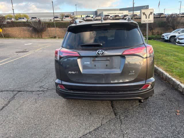 Used 2018 Toyota RAV4 LE w/ All Weather Liner Package AWD/4WD image 5