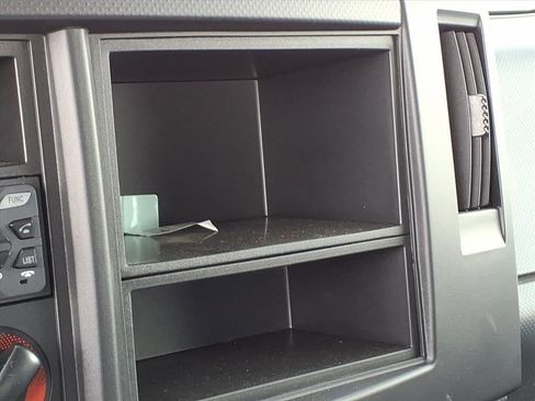 New 2025 Chevrolet Low Cab Forward LCF image 13