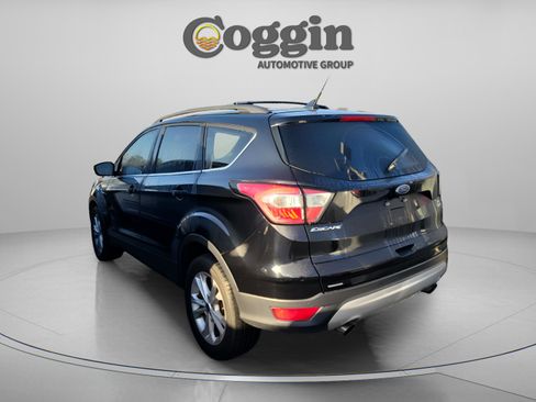 Used 2018 Ford Escape SEL w/ Ford Safe & Smart Package image 3