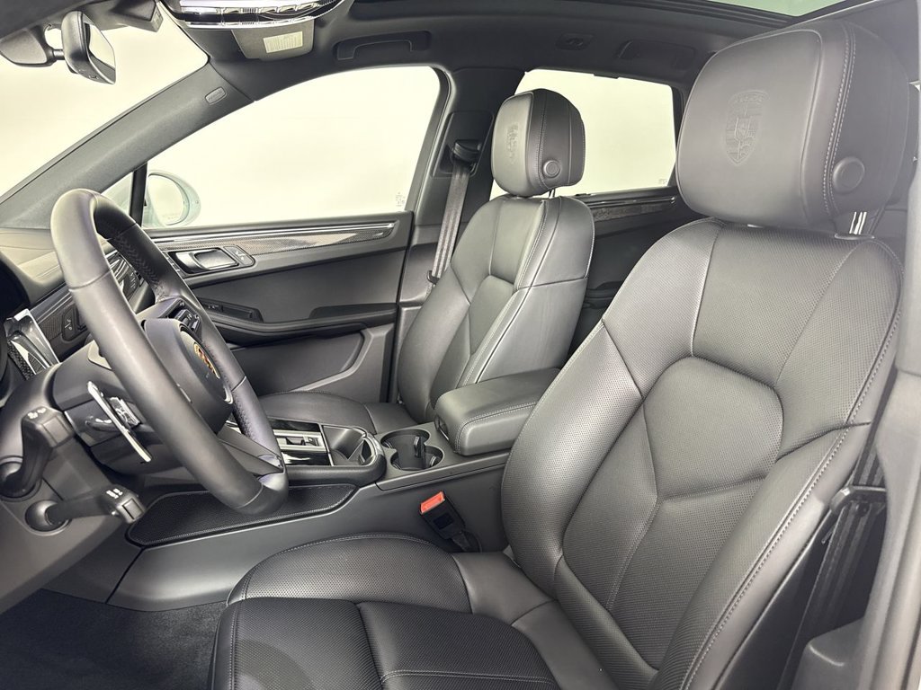 Certified 2026 Porsche Macan S AWD/4WD image 5
