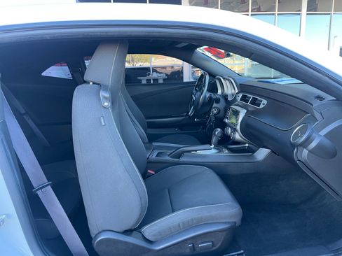 Used 2015 Chevrolet Camaro LT image 19