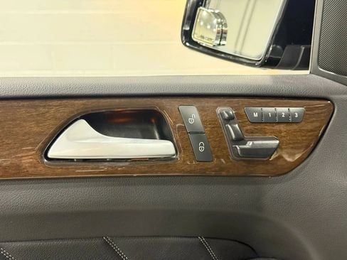 Used 2016 Mercedes-Benz GL 450 4MATIC image 13