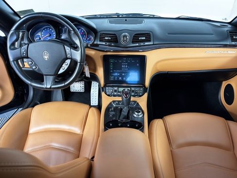 Used 2018 Maserati GranTurismo MC RWD image 17