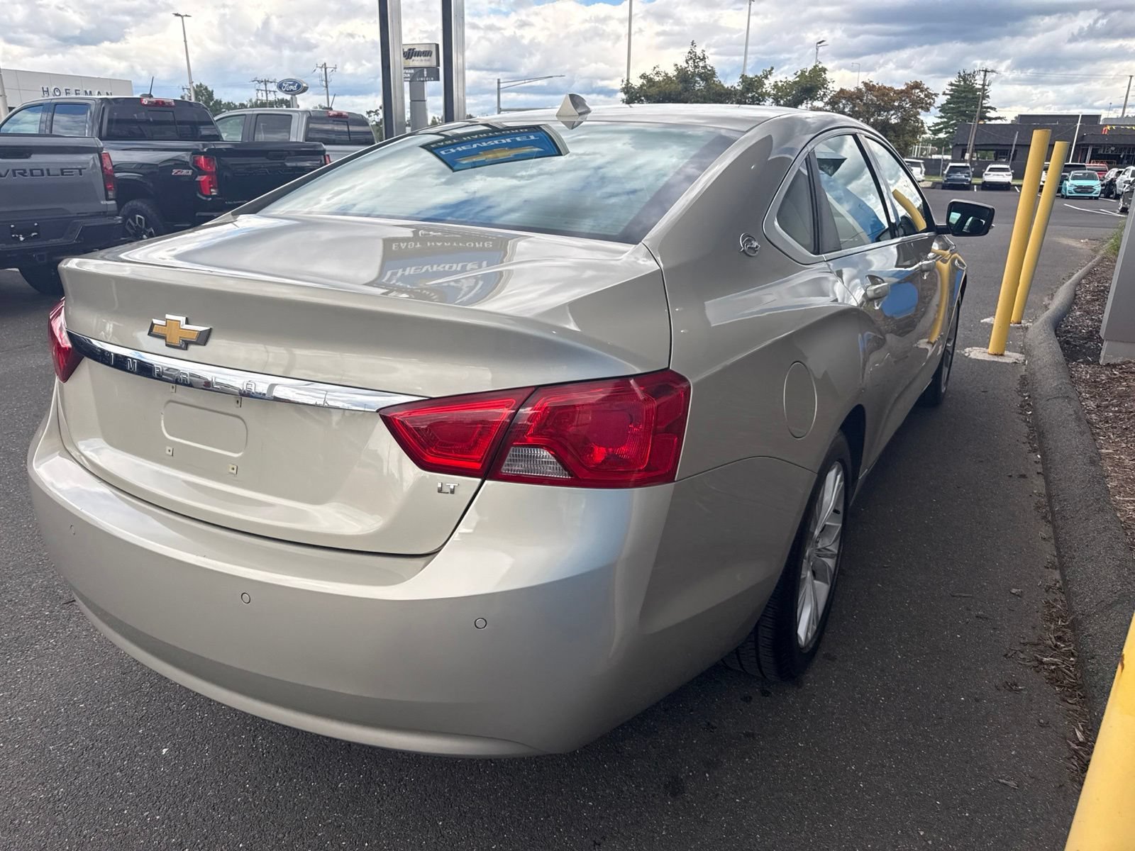 Used 2014 Chevrolet Impala LT w/ Convenience Package FWD image 6
