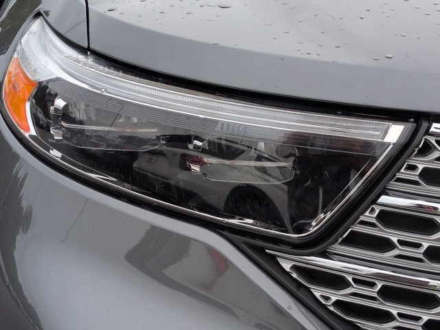 Used 2023 Ford Explorer Limited w/ Equipment Group 301A RWD image 10