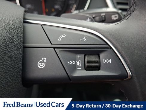 Used 2023 Audi Q5 2.0T Premium w/ Convenience Package image 24
