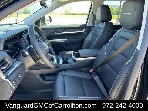 New 2026 GMC Terrain Denali w/ LPO, Floor Liner Package AWD/4WD image 23